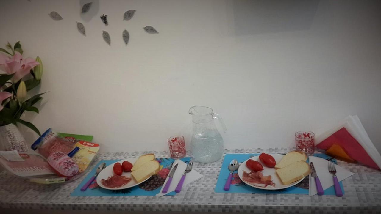 B&B La Rotonda Сан Ладзаро ди Савена Екстериор снимка